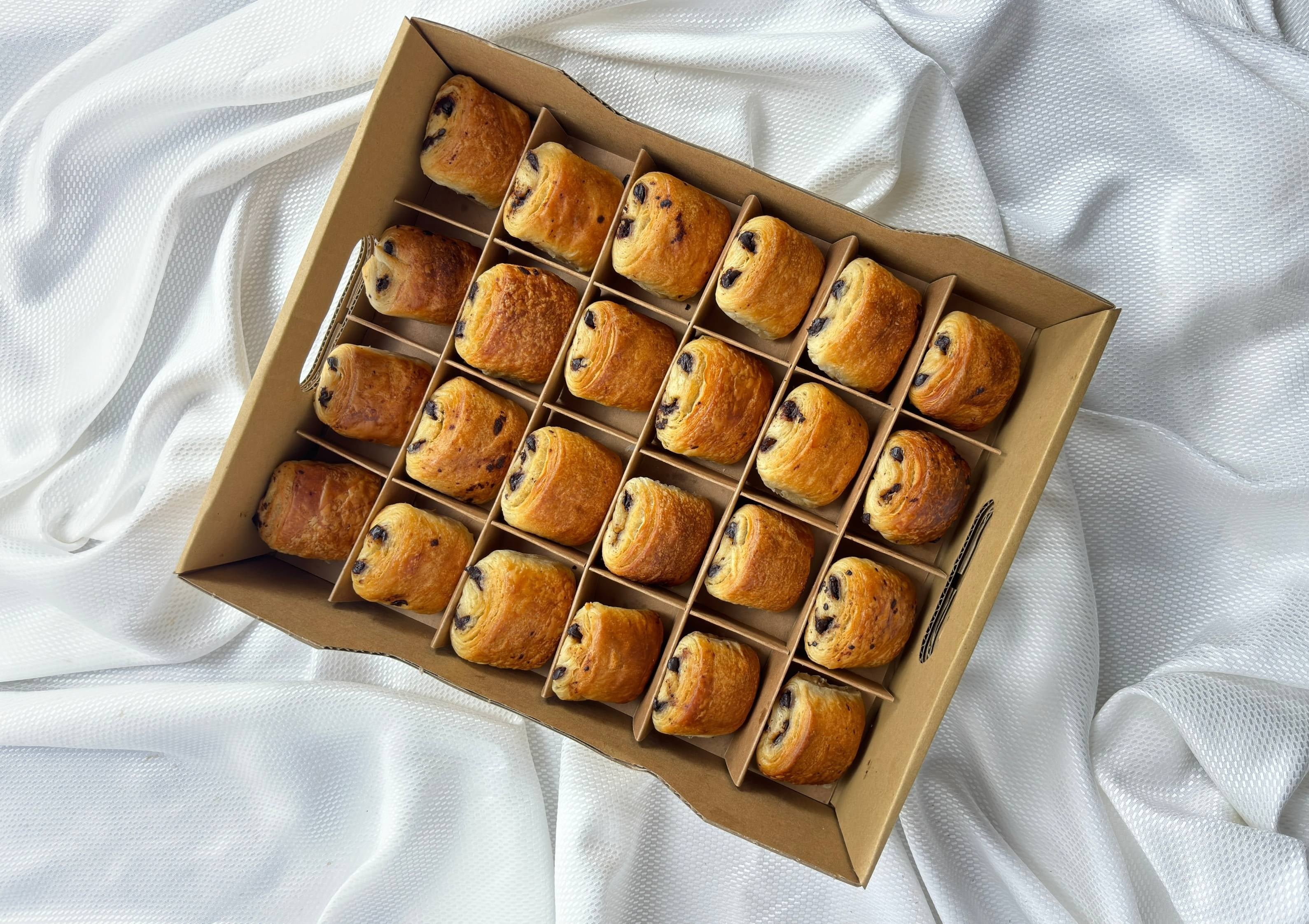 SD Chocolate Danish Party Box @ $36.80 for 24pcs/Set