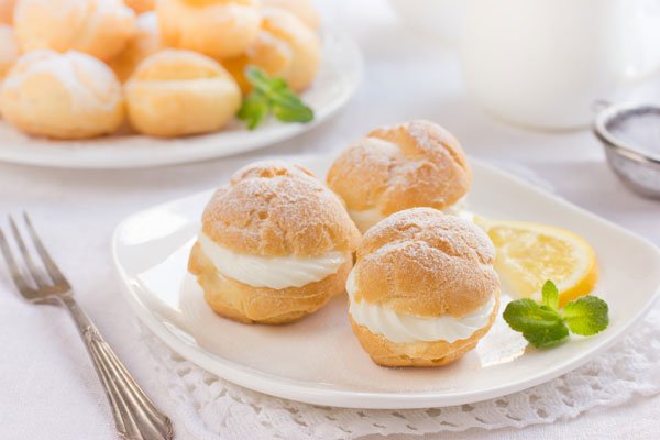 Vanilla Cream Puffs