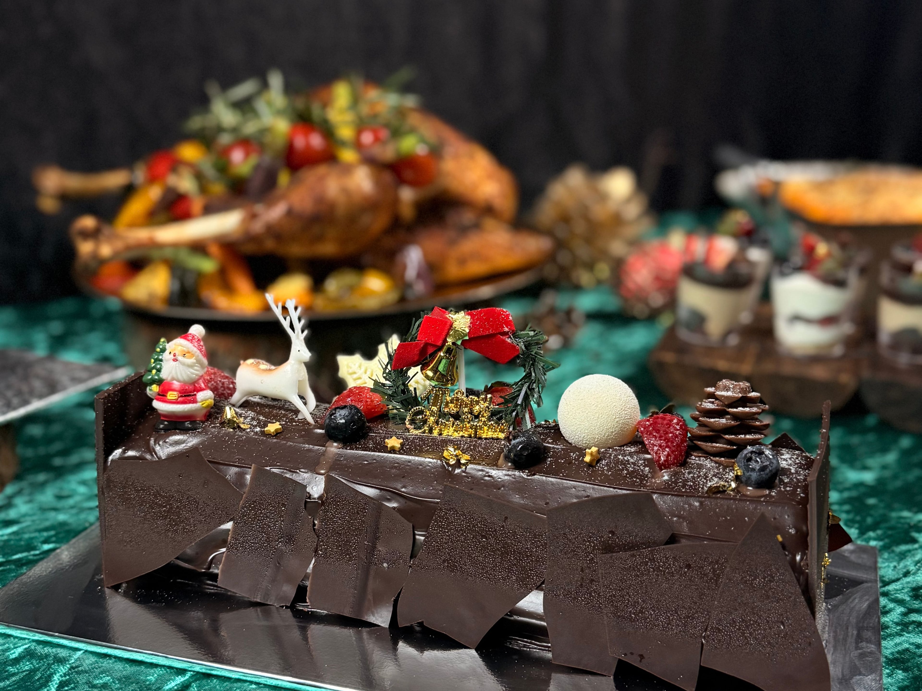 Christmas Buffet Menu G $49.80/pax ($54.28 w/GST) For Min 30pax