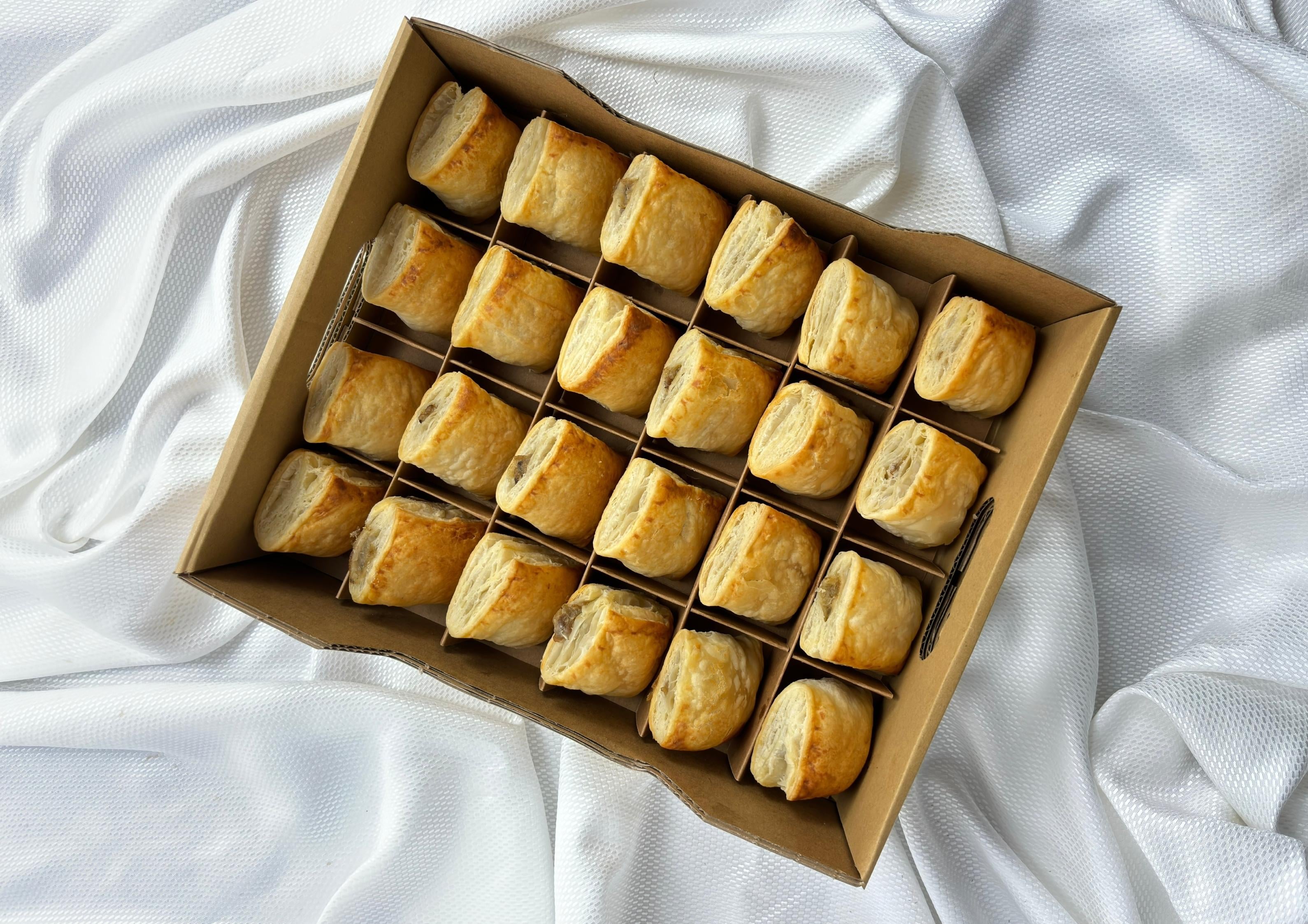 SD Chicken with Mushroom Pie Party Box @$38.80 for 24pcs/Set