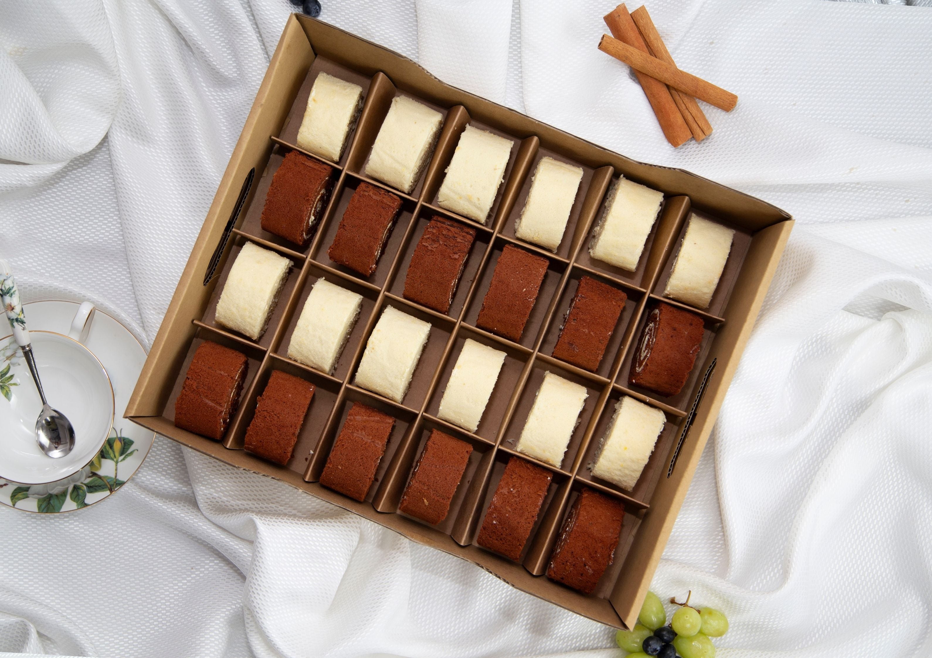 SD Swiss Rolls Party Box @ $28.80 for 24pcs/Set