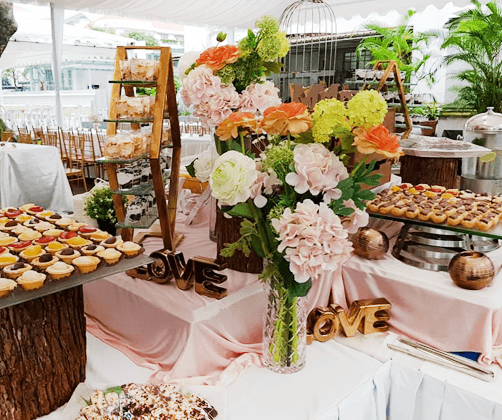 Wedding Buffet F $39.80/pax ($43.38 w/ GST) For Min 100 pax